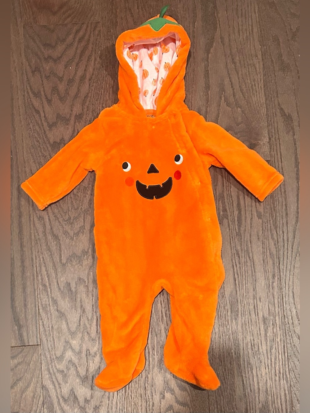 Size 3-6 month Baby Plush Pumpkin Bunting Suit Costume